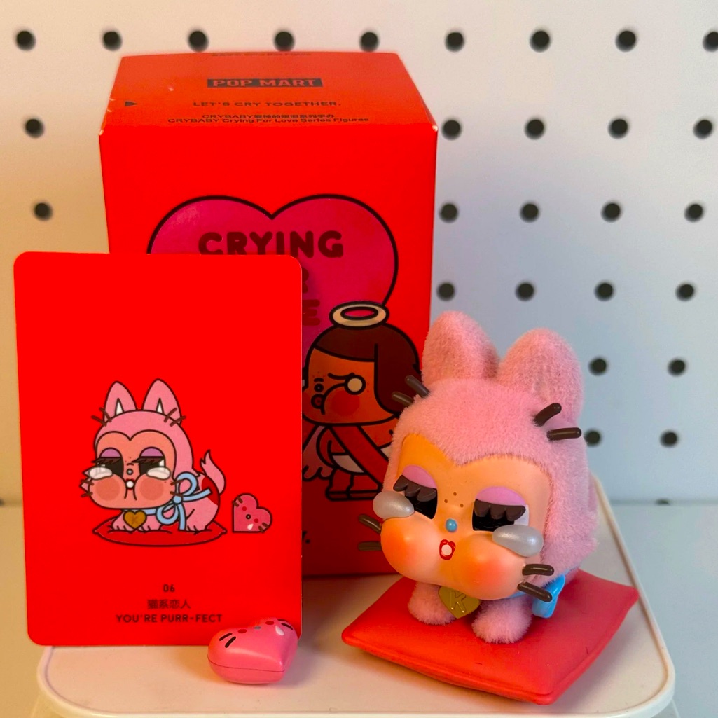 Pop Mart: Crybaby Crying For Love Series - You're Purr-Fect